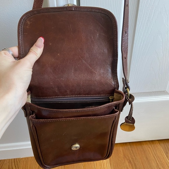 Brahmin Vintage Genuine Leather Woven Wicker Purse - Picture 6 of 9